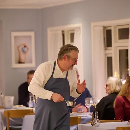 Hjorths קנדסטדרנה