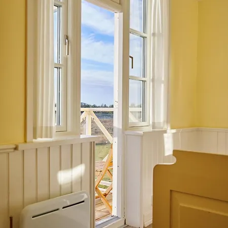 Hjorths 3* קנדסטדרנה