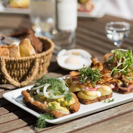 Hjorths קנדסטדרנה